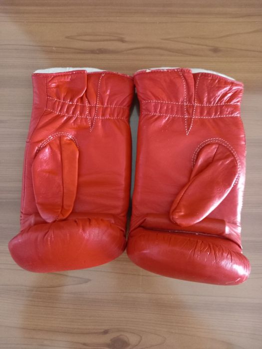 Luvas de box como novas