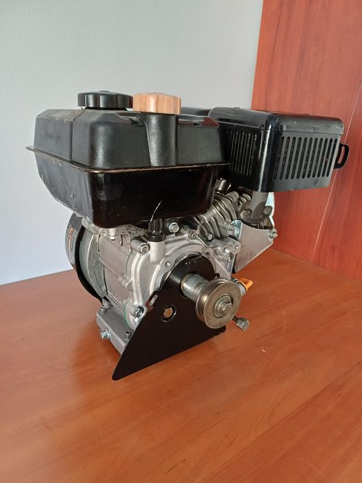 Silnik  123 cc3.