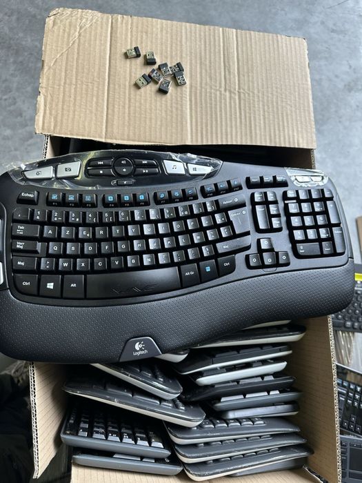 Teclados e Ratos Logitech - Vários Modelos