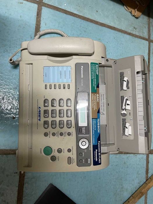 Факс Panasonic KX FL403