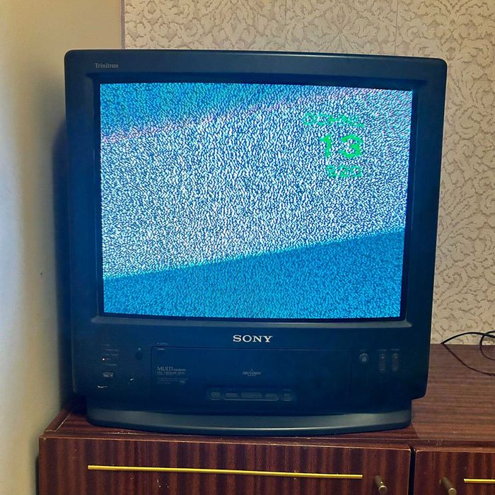 Видеодвойка SONY тринитрон