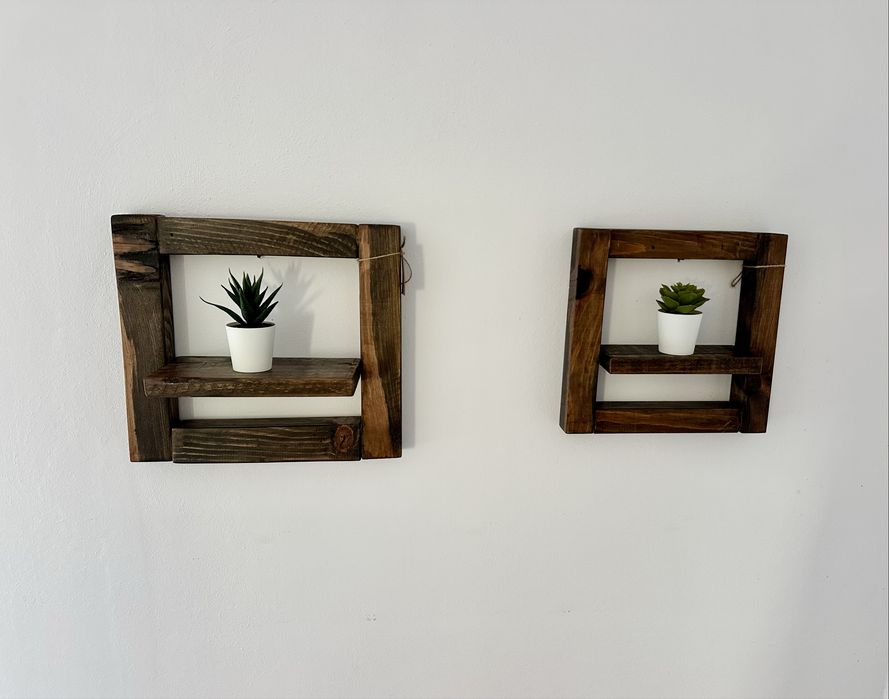 Conjunto de 2 prateleiras em madeira rustica