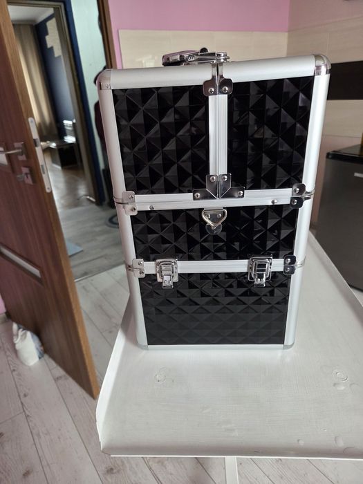 Kuferek kosmetyczny XXL