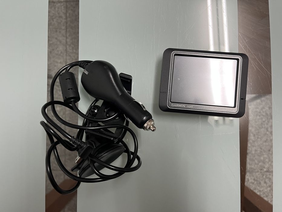 Gps reliquia para colocar no carro