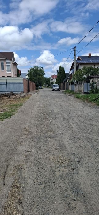 Продам ділянку  в Лезнево