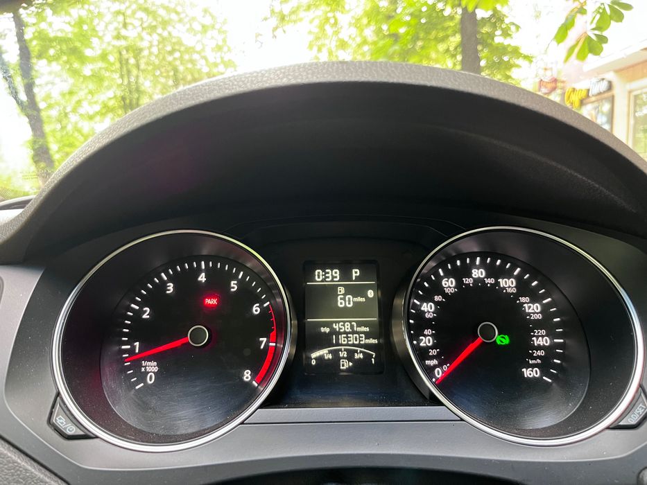 Volkswagen Jetta 6 2015 1.8 SE