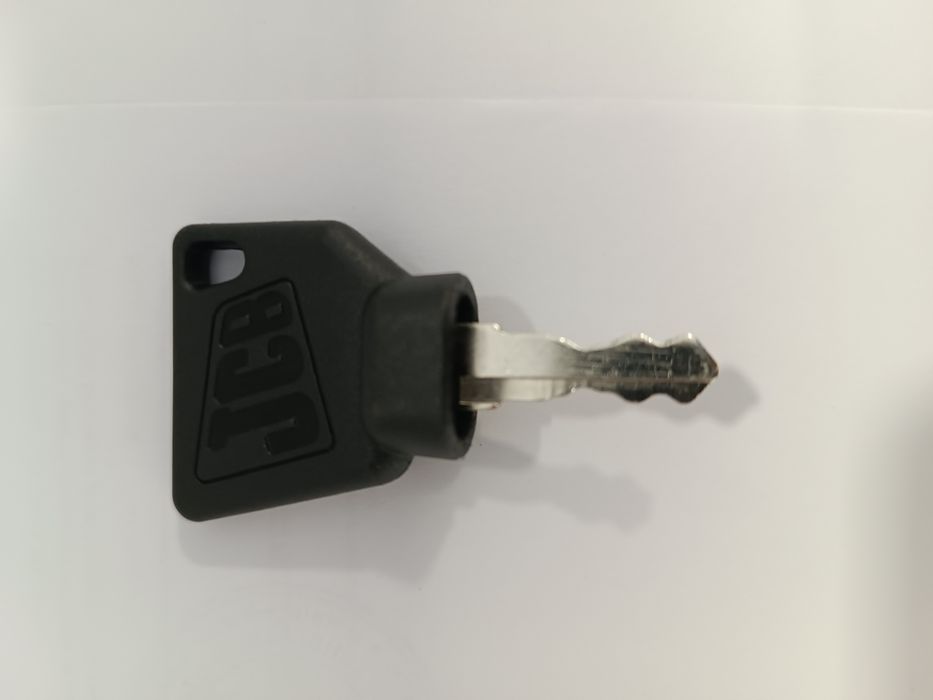 Продам ключ для спецтехніки JCB
