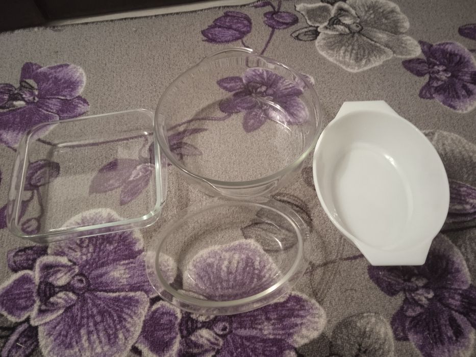 Жароміцна скляна форма для запікання