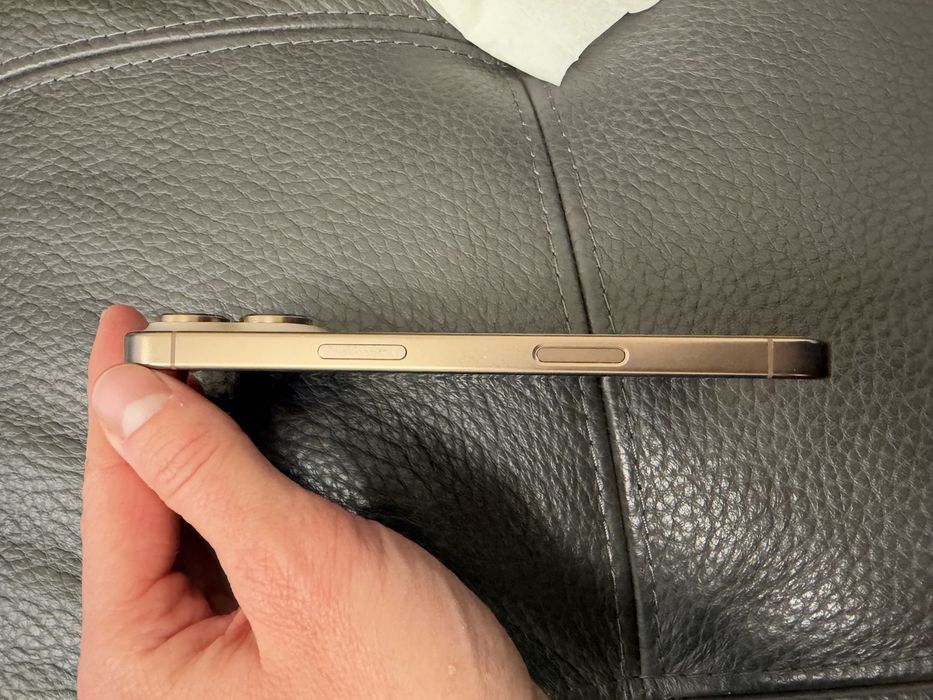 iPhone 16pro 1Tb