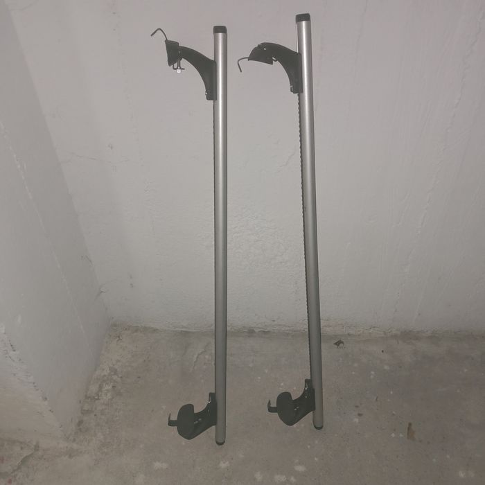 Belki dachowe, relingi