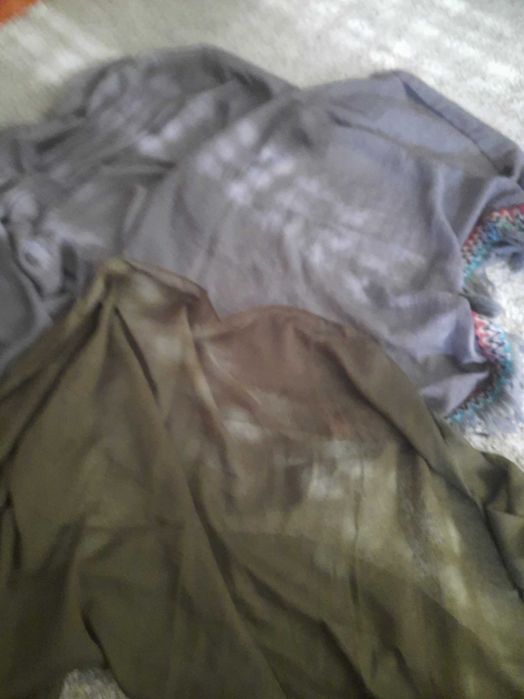 Lenços  novos e.rcharprs novas