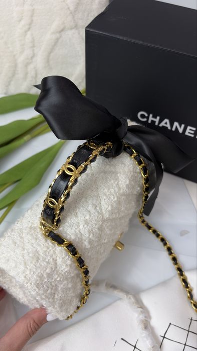 Сумка Chanel біла