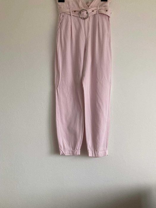 Spodnie pudrowy róż cygaretki, eleganckie
