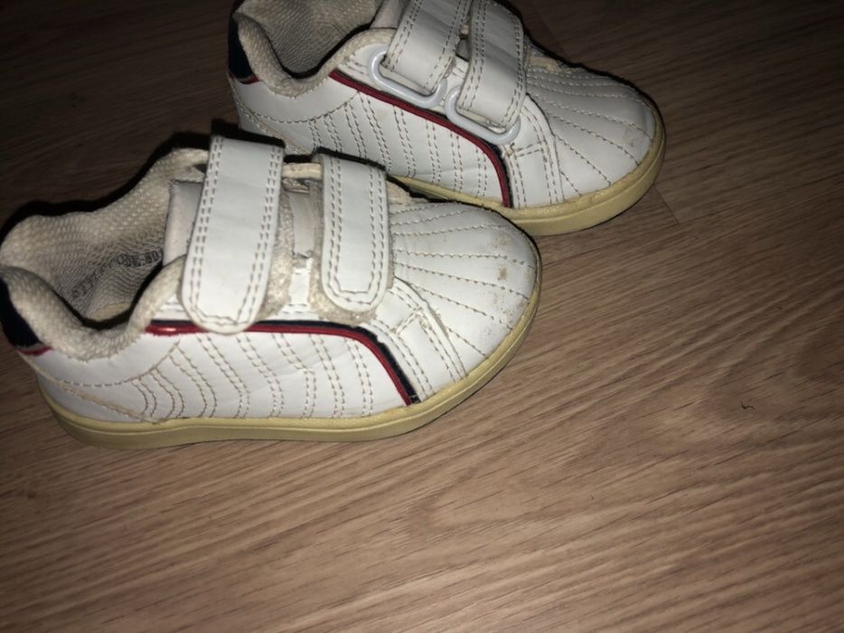 Buty sneakersy rozmiar 22