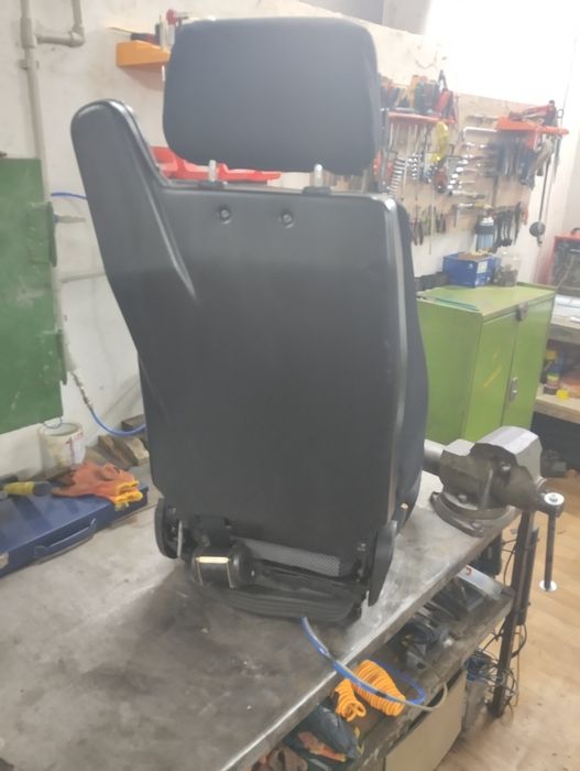 Продам пневмо сидіння пілот [pilot] Ман [Man]