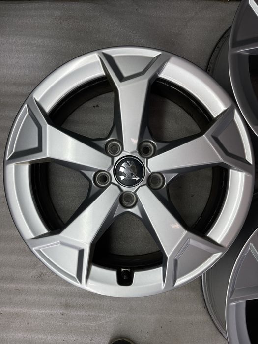Диски R17 5x112 Et38 6.5J. Skoda Octavia A5 A7 Superb Kodiaq Karoq Vw