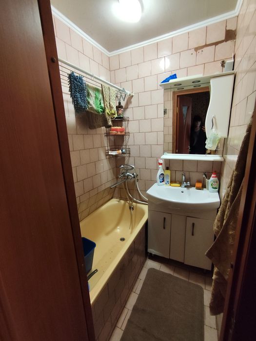 Продається квартира (секція)