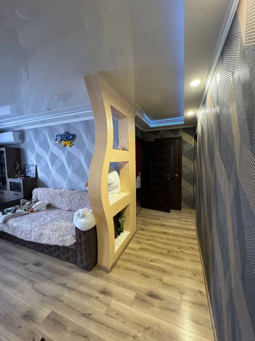 Продам 3х комнатную квартиру район острова