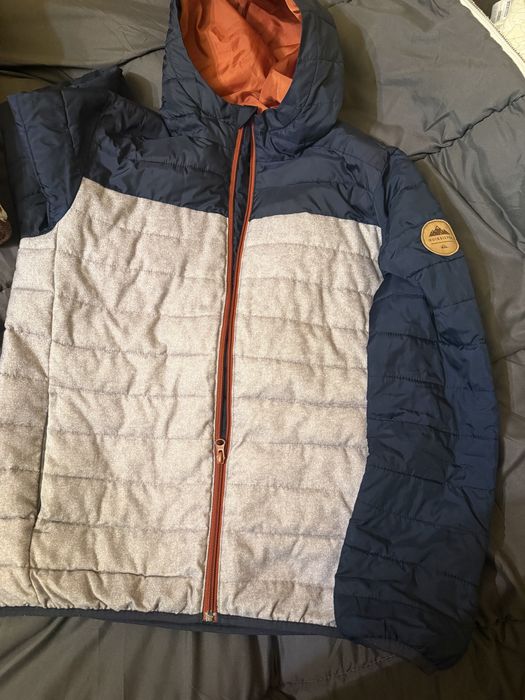 Ветровки L 350грн продам