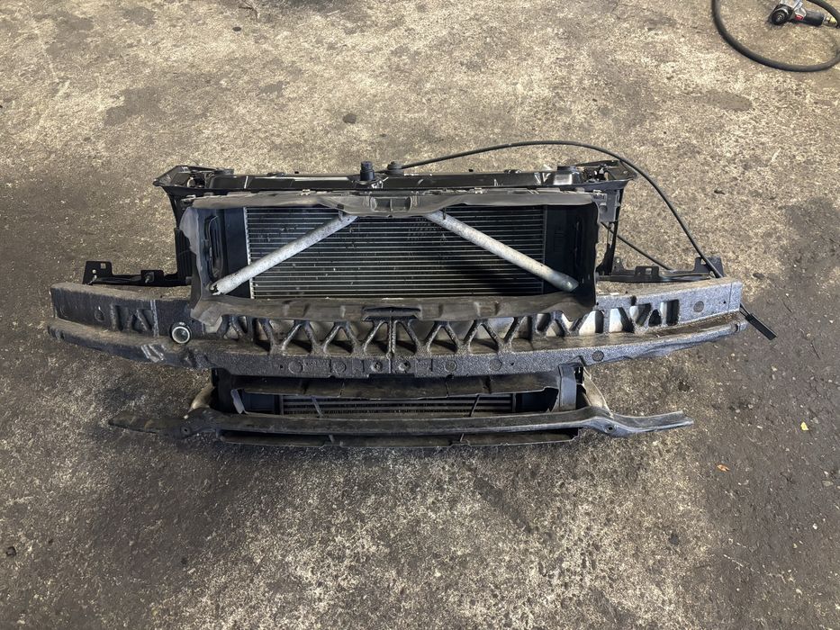 BMW F30 F31 Pas przedni wzmocnienie czołowe chodnica wentylator komple