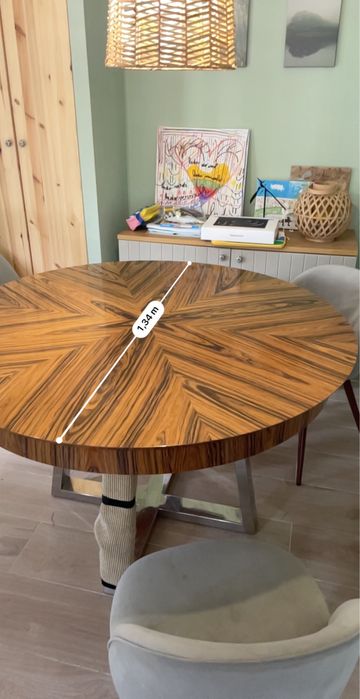 Mesa de madeira extensível