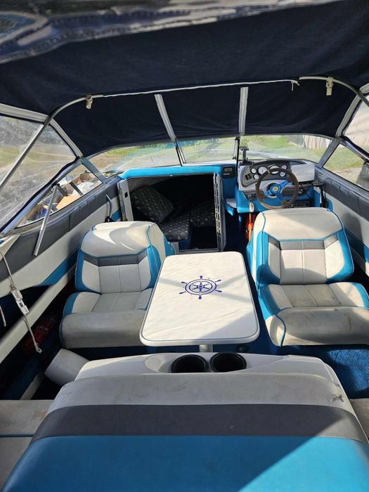 Motorówka Wellcraft