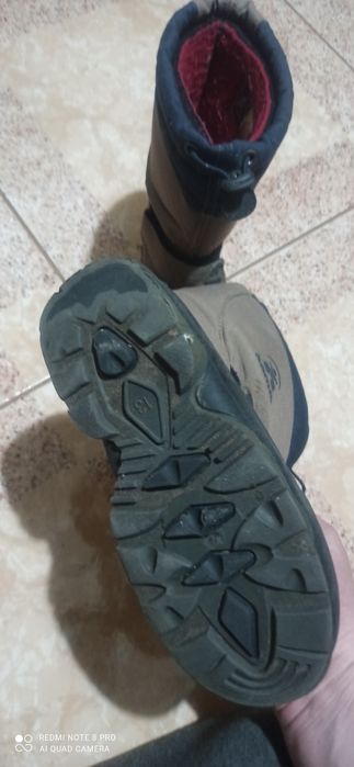 Чоботи зимові дитячі.