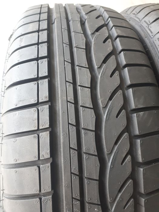 Quatro pneus novos Dunlop 185/60 r15 84H
