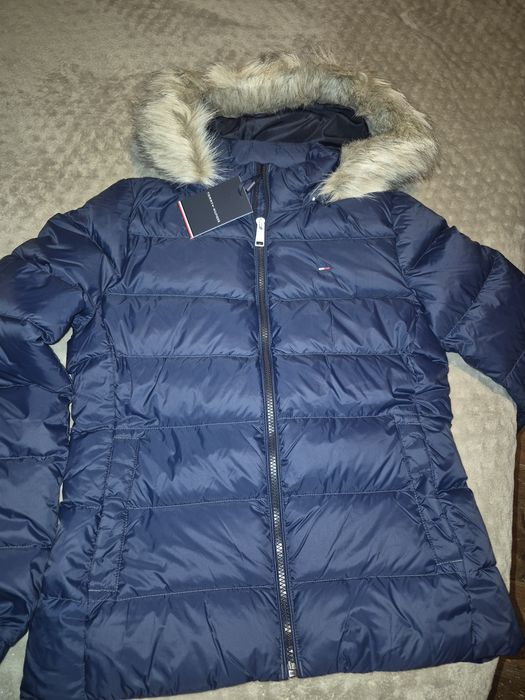 Casaco azul com capuz da Tommy Hilfiger