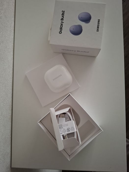 Galaxy Bads 2 наушники