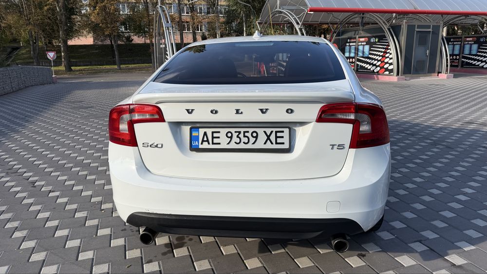 продам Вольво s60 в хорошем состояние ОБМЕН