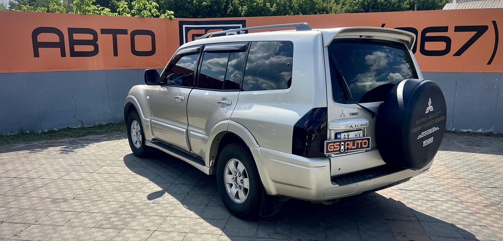 Mitsubishi Pajero Wagon