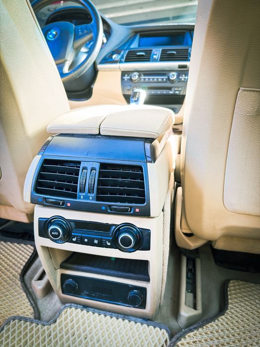 BMW X5 E70 FL 7 місць