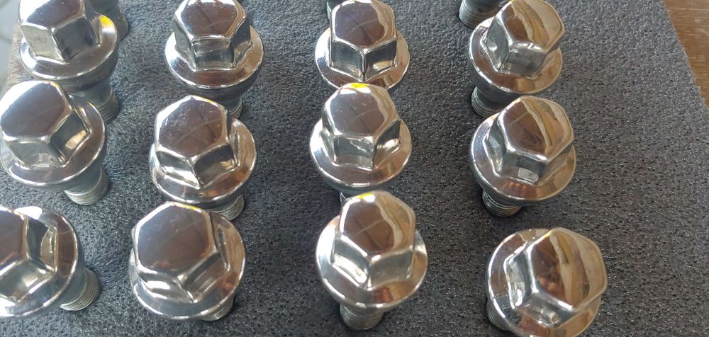 Śruby do felg 12x1.25