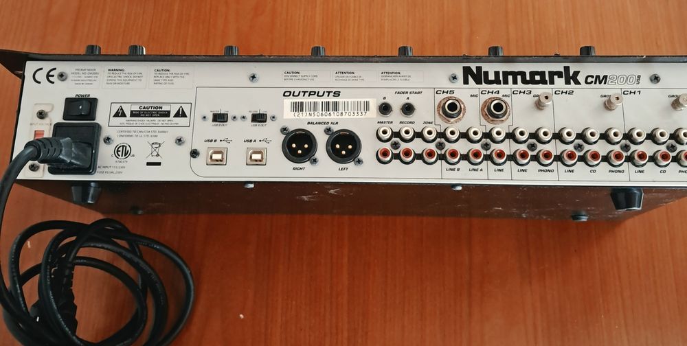 Mesa de Mistura Numark