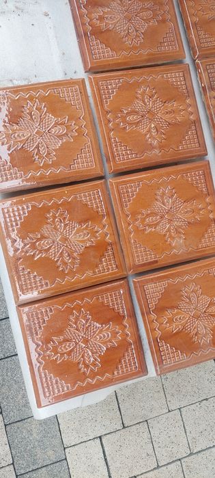 Kafle, piec kaflowy komplet kafli