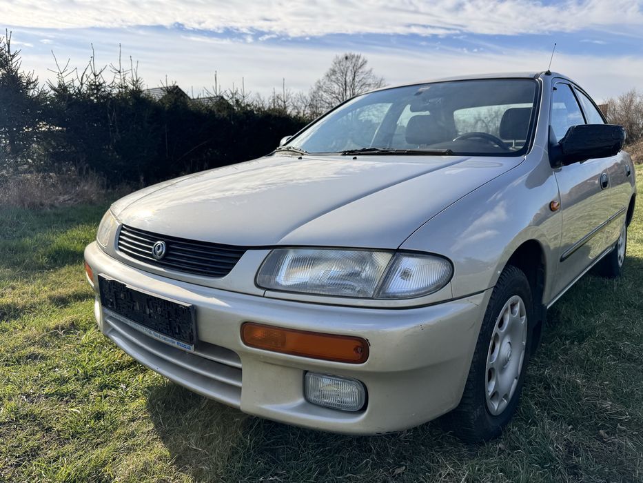 Mazda 323 Sedan 1.5 Klima