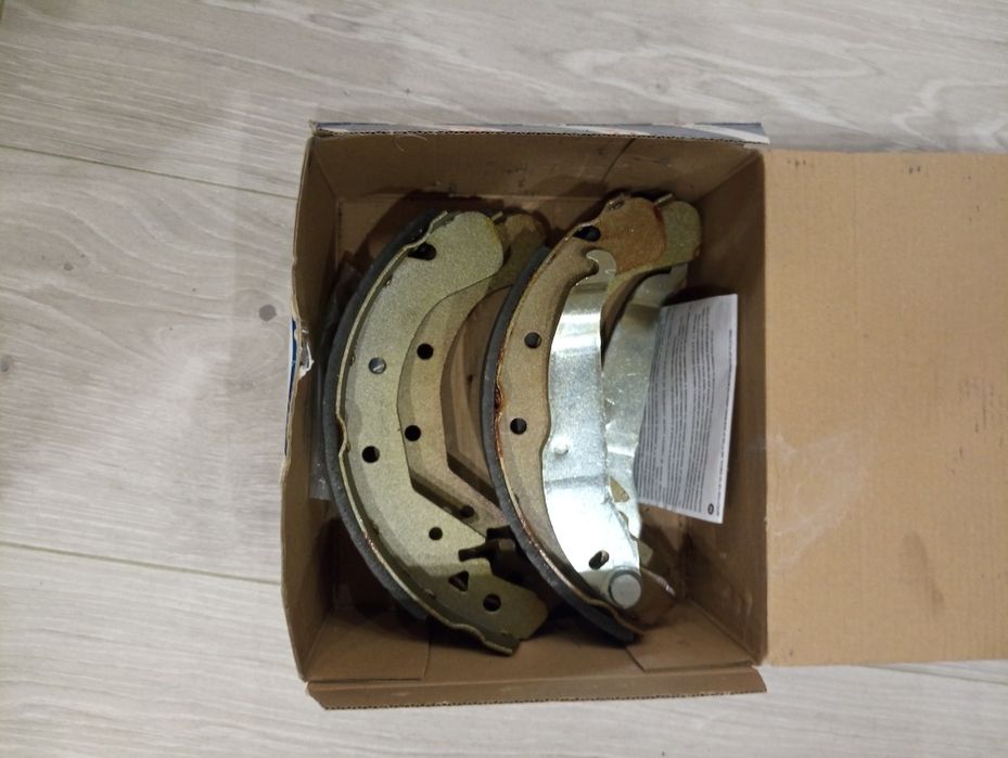 Колодки задние барабанные на Opel по фирме bosch