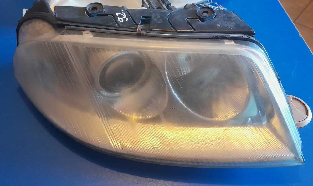 Lampa przednia lewa prawa przód prawy lewy Vw Passat B5 FL europa
