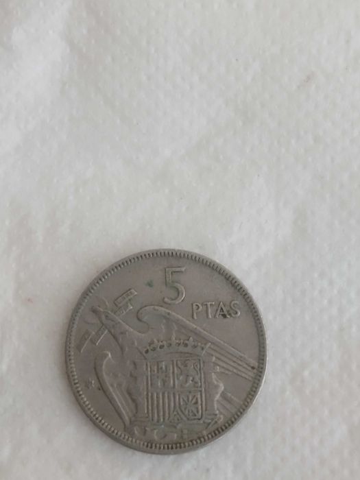 Moeda de 5 pesetas ano 1957 estrela 59