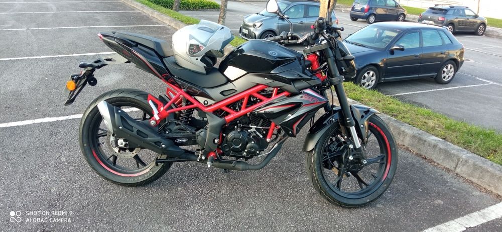 Vendo ou troco Benelli 125
