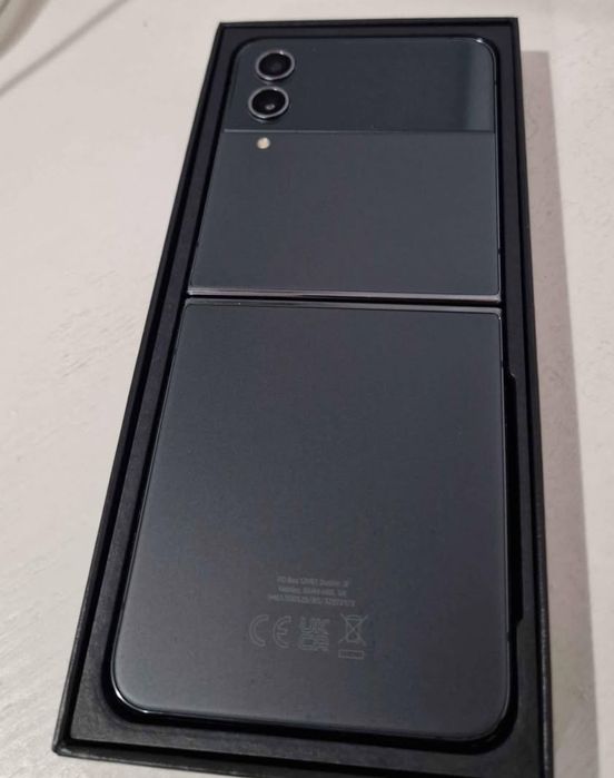 Samsung Z flip 4