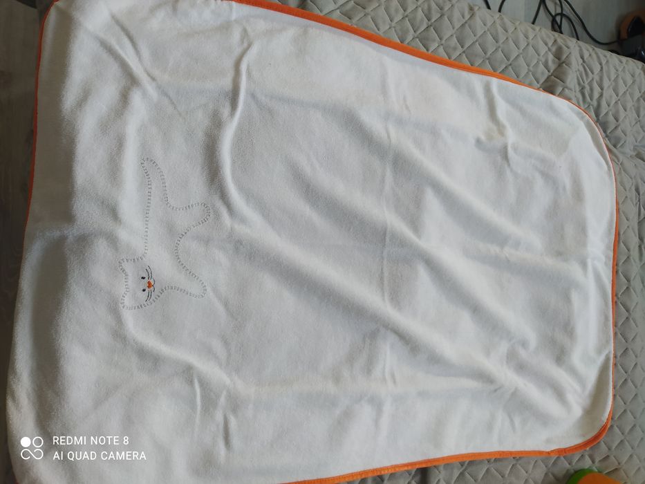 prześcieradło frotte pokrowiec na przewijak Ikea