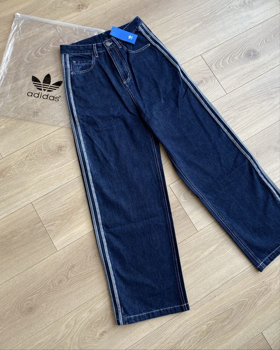 Жіночі джинси Adidas сині / Жіночі штани Adidas