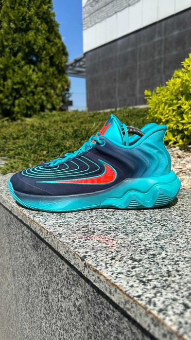 #0243 Nike Giannis Immortality 4  [US 9 | 27 cm ]