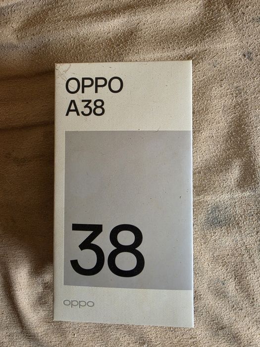 Vendo OPPO A38..