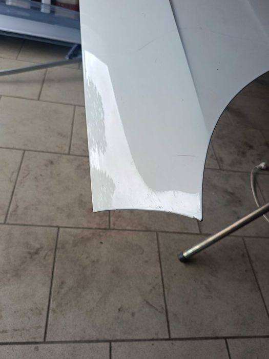 Maska Audi A4 B9 / Biała / Bardzo Ładny Stan / Zapraszam