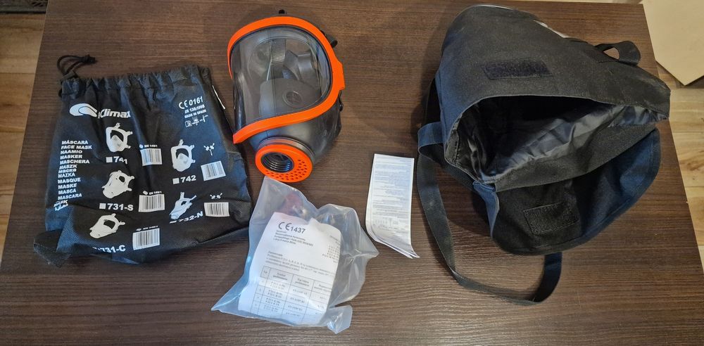Kompletny zestaw  Maska Przeciwgazowa Climax 731