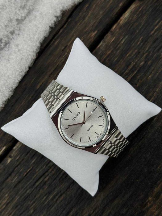 Класичний Casio сталевий годинник