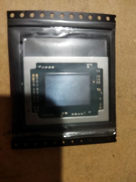 Процесор AMD A 10-8700P